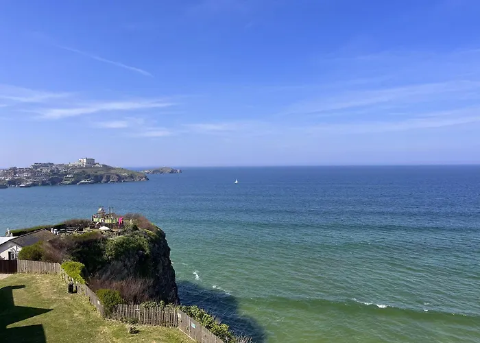 Newquay Rocklands Beach View
