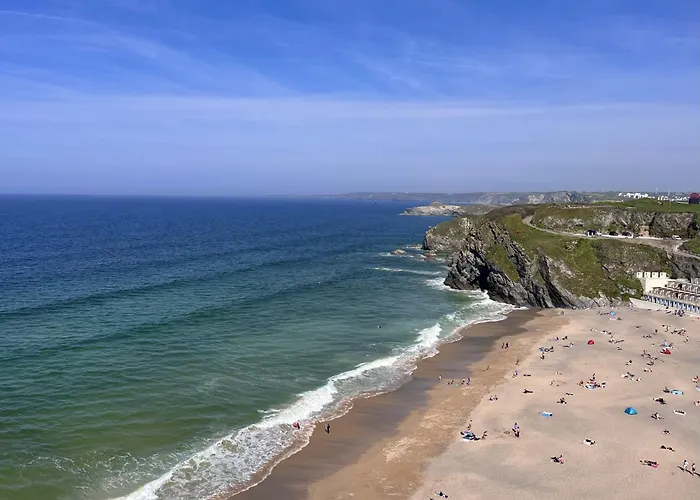 Newquay Rocklands Beach View
